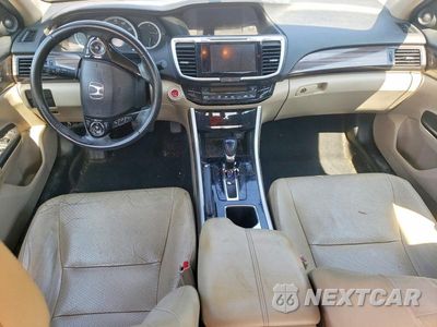 Zdjęcie 8 z 13 samochodu: 2016 HONDA ACCORD EXL VIN:1HGCR3F83GA001487 - miniatura