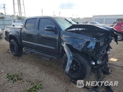Czwarte zdjęcie samochodu z boku: 2022 TOYOTA TACOMA TRD SPORT VIN:3TMCZ5AN7NM498387 - miniatura