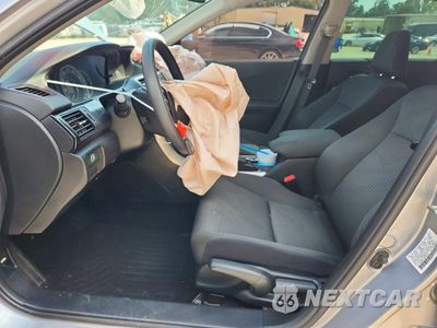 Zdjęcie 7 z 13 samochodu: 2017 HONDA ACCORD LX VIN:1HGCR2F38HA189746 - miniatura