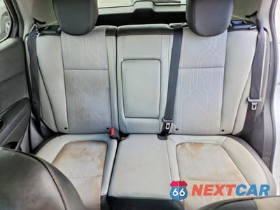 Zdjęcie 10 z 13 samochodu: 2019 CHEVROLET TRAX 1LT VIN:3GNCJLSB7KL123706 - miniatura