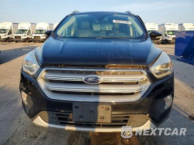 Piąte zdjęcie samochodu w środku: 2018 FORD ESCAPE TITANIUM VIN:1FMCU9J92JUB33254 - miniatura