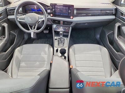 Zdjęcie 8 z 12 samochodu: 2026 VOLKSWAGEN JETTA SE VIN:3VW7W7BU4TM004847 - miniatura
