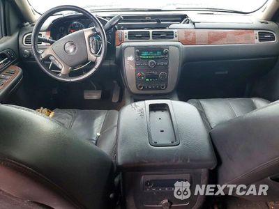 Zdjęcie 8 z 12 samochodu: 2008 GMC SIERRA K1500 VIN:2GTFK13Y281148534 - miniatura
