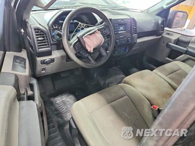 Zdjęcie 8 z 13 samochodu: 2016 FORD F150 VIN:1FTMF1EP2GKF61990 - miniatura