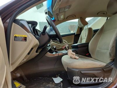 Zdjęcie 7 z 12 samochodu: 2015 KIA OPTIMA LX VIN:5XXGM4A74FG471209 - miniatura