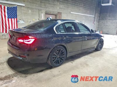 Trzecie zdjęcie samochodu z tyłu: 2016 BMW 328 XI SULEV VIN:WBA8E3G54GNT75892 - miniatura