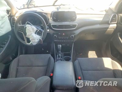 Zdjęcie 8 z 13 samochodu: 2020 HYUNDAI TUCSON VALUE VIN:KM8J3CA43LU164074 - miniatura