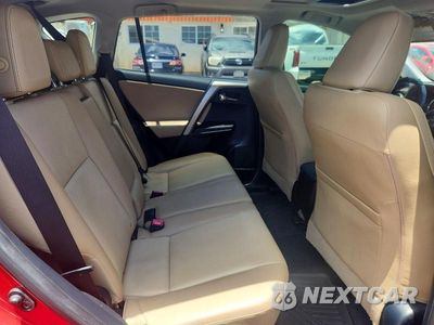 Zdjęcie 11 z 13 samochodu: 2015 TOYOTA RAV4 LIMITED VIN:JTMYFREV2FJ043333 - miniatura
