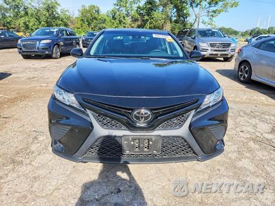 Piąte zdjęcie samochodu w środku: 2020 TOYOTA CAMRY SE VIN:4T1G11AK6LU937476 - miniatura