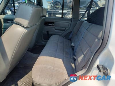 Zdjęcie 11 z 13 samochodu: 1993 JEEP CHEROKEE SPORT VIN:1J4FJ68S5PL629062 - miniatura