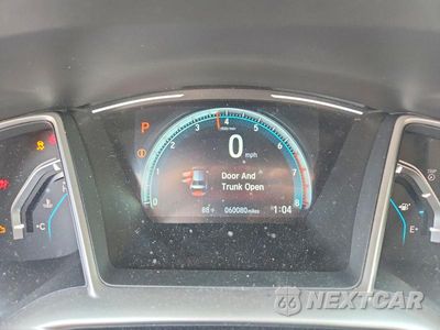 Zdjęcie 9 z 12 samochodu: 2018 HONDA CIVIC EX VIN:JHMFC1F37JX014428 - miniatura
