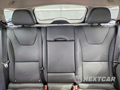 Zdjęcie 10 z 14 samochodu: 2018 VOLVO V60 CROSS COUNTRY PREMIER VIN:YV440MWK1J2055335 - miniatura