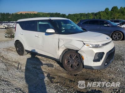 Czwarte zdjęcie samochodu z boku: 2021 KIA SOUL EX VIN:KNDJ33AU5M7769797 - miniatura