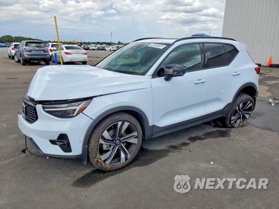 2026 VOLVO XC40 PLUS YV4L12UC7T2788145 - główne zdjęcie licytacji z USA - miniatura
