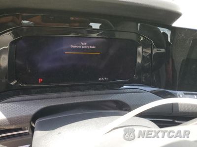 Zdjęcie 9 z 12 samochodu: 2022 VOLKSWAGEN GTI AUTOBAHN VIN:WVW587CD8NW119909 - miniatura
