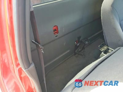 Zdjęcie 10 z 12 samochodu: 2005 CHEVROLET COLORADO VIN:1GCCS146X58163243 - miniatura