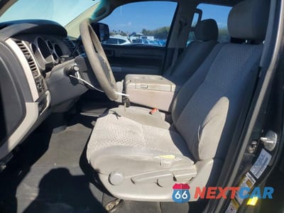 Zdjęcie 7 z 12 samochodu: 2013 TOYOTA TUNDRA DOUBLE CAB SR5 VIN:5TFRU5F15DX029838 - miniatura