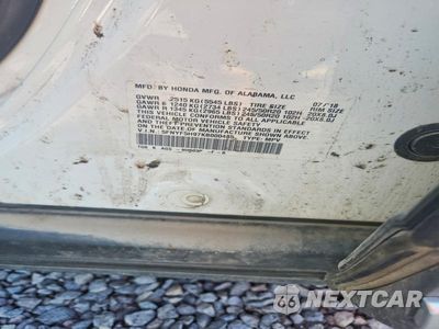 Zdjęcie 13 z 13 samochodu: 2019 HONDA PILOT TOURING VIN:5FNYF5H97KB000485 - miniatura