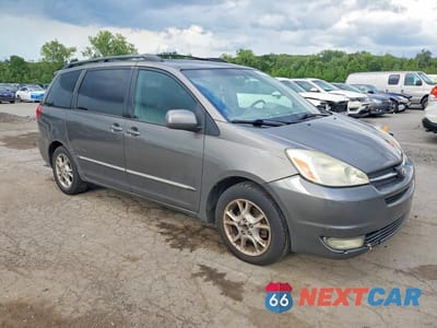 Czwarte zdjęcie samochodu z boku: 2004 TOYOTA SIENNA XLE LIMITED 7 PASSENGER VIN:5TDZA22C94S121040 - miniatura
