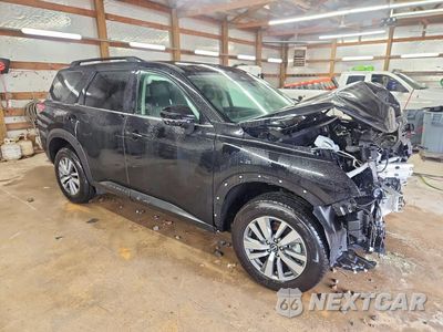 Czwarte zdjęcie samochodu z boku: 2026 NISSAN PATHFINDER SL VIN:5N1DR3CE3TC248404 - miniatura