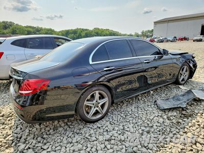 Trzecie zdjęcie samochodu z tyłu: 2019 MERCEDES-BENZ E 450 4MATIC VIN:WDDZF6JB6KA491329 - miniatura