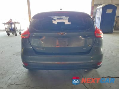 Zdjęcie 6 z 12 samochodu: 2017 FORD FOCUS SE VIN:1FADP3K29HL216572 - miniatura