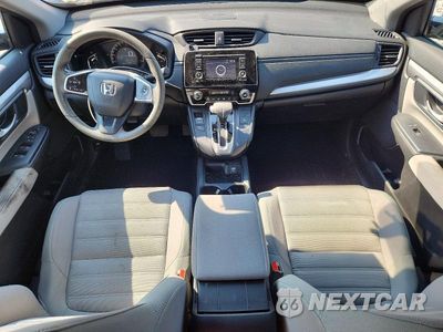 Zdjęcie 8 z 13 samochodu: 2017 HONDA CR-V LX VIN:5J6RW6H32HL003719 - miniatura