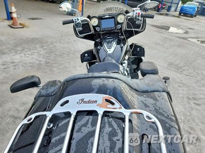 Zdjęcie 6 z 9 samochodu: 2017 INDIAN MOTORCYCLE CO. ROADMASTER VIN:56KTRAAA6H3352665 - miniatura