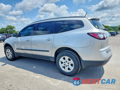 Drugie zdjęcie samochodu z przodu: 2016 CHEVROLET TRAVERSE LS VIN:1GNKRFED7GJ292481 - miniatura