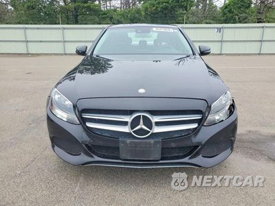 Piąte zdjęcie samochodu w środku: 2017 MERCEDES-BENZ C 300 4MATIC VIN:55SWF4KB9HU188916 - miniatura