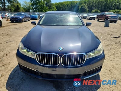 Piąte zdjęcie samochodu w środku: 2016 BMW 750 XI VIN:WBA7F2C53GG415876 - miniatura