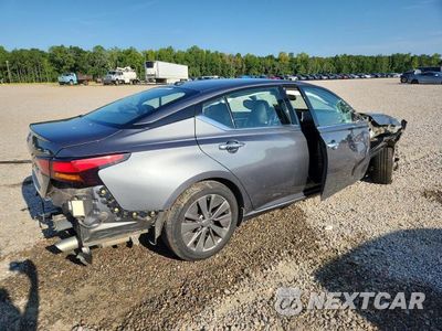 Trzecie zdjęcie samochodu z tyłu: 2020 NISSAN ALTIMA SL VIN:1N4BL4EV4LC234257 - miniatura