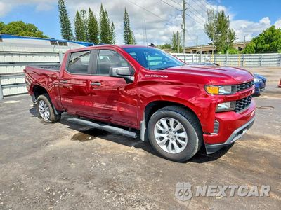 Czwarte zdjęcie samochodu z boku: 2022 CHEVROLET SILVERADO LTD C1500 CUSTOM VIN:3GCPWBEK1NG114286 - miniatura