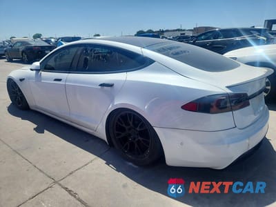 Drugie zdjęcie samochodu z przodu: 2021 TESLA MODEL S VIN:5YJSA1E64MF440271 - miniatura