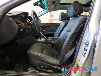 Zdjęcie 7 z 12 samochodu: 2010 BMW 535 XI VIN:WBAPT7C58AC237970 - miniatura