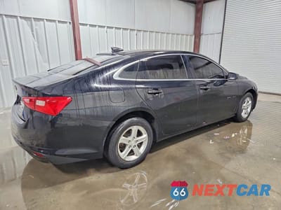 Trzecie zdjęcie samochodu z tyłu: 2021 CHEVROLET MALIBU LS VIN:1G1ZB5ST5MF016857 - miniatura