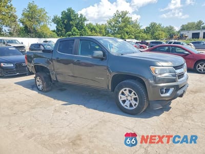 Czwarte zdjęcie samochodu z boku: 2018 CHEVROLET COLORADO LT VIN:1GCGSCEN1J1147292 - miniatura