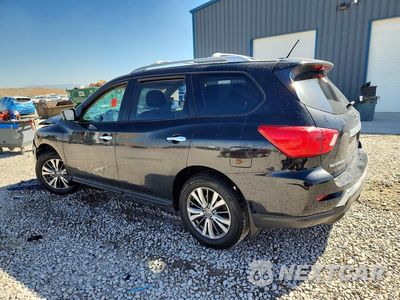 Drugie zdjęcie samochodu z przodu: 2018 NISSAN PATHFINDER S VIN:5N1DR2MM4JC670517 - miniatura