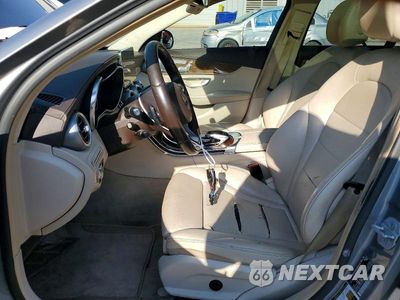 Zdjęcie 7 z 12 samochodu: 2015 MERCEDES-BENZ C 300 4MATIC VIN:55SWF4KB9FU082592 - miniatura