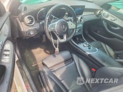 Zdjęcie 8 z 12 samochodu: 2019 MERCEDES-BENZ C 300 4MATIC VIN:55SWF8EB1KU319105 - miniatura