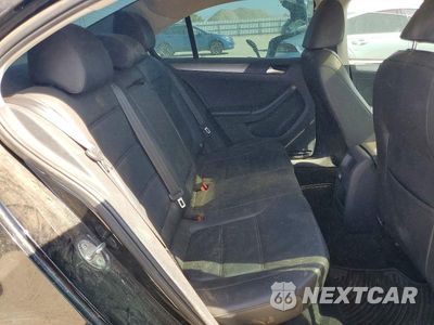 Zdjęcie 10 z 12 samochodu: 2015 VOLKSWAGEN JETTA TDI VIN:3VWLA7AJXFM424413 - miniatura