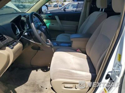 Zdjęcie 7 z 13 samochodu: 2009 TOYOTA HIGHLANDER BASE VIN:JTEDS41A892092806 - miniatura