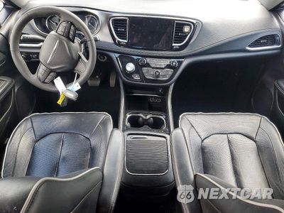 Zdjęcie 8 z 13 samochodu: 2022 CHRYSLER PACIFICA HYBRID LIMITED VIN:2C4RC1S78NR130846 - miniatura