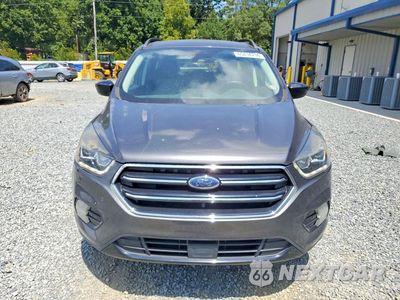 Piąte zdjęcie samochodu w środku: 2018 FORD ESCAPE SE VIN:1FMCU0GD2JUC62411 - miniatura