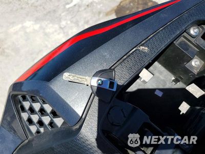 Zdjęcie 8 z 9 samochodu: 2021 BMW S 1000 RR VIN:WB10E2300M6D56394 - miniatura