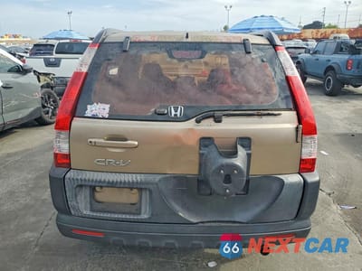 Zdjęcie 6 z 13 samochodu: 2005 HONDA CR-V LX VIN:JHLRD68505C012365 - miniatura