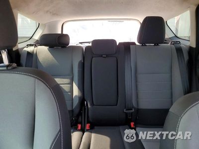 Zdjęcie 10 z 13 samochodu: 2016 FORD ESCAPE SE VIN:1FMCU0GX5GUC38137 - miniatura