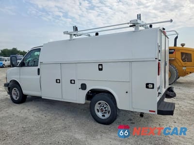 Drugie zdjęcie samochodu z przodu: 2025 GMC SAVANA CUTAWAY G3500 VIN:1GD07RF75S1190195 - miniatura