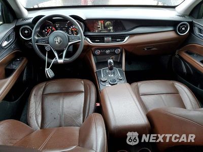 Zdjęcie 8 z 12 samochodu: 2018 ALFA ROMEO STELVIO VIN:ZASFAKAN7J7B87945 - miniatura