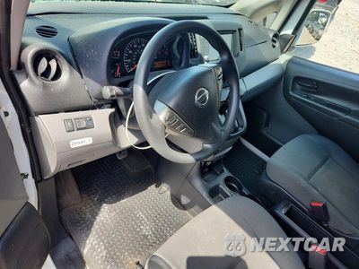 Zdjęcie 8 z 13 samochodu: 2021 NISSAN NV200 SV VIN:3N6CM0KN9MK696587 - miniatura